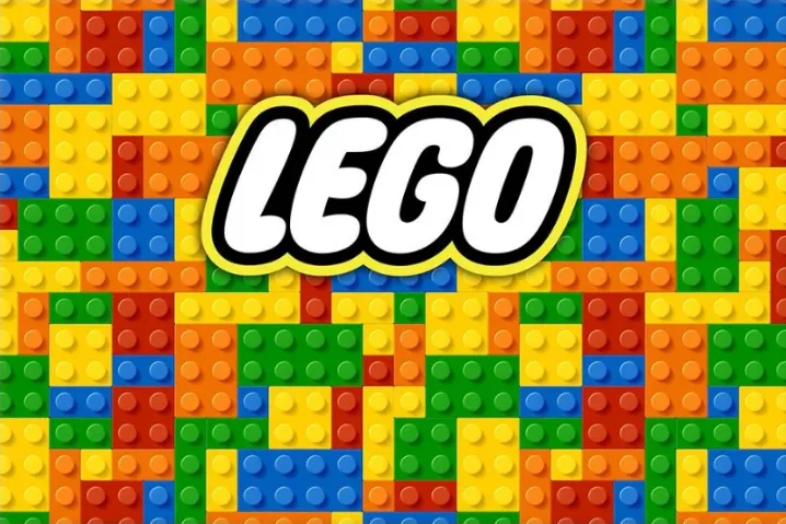 Lego Kostičky – jedlý papír na hranatý dort – jedlý obrázek na dort