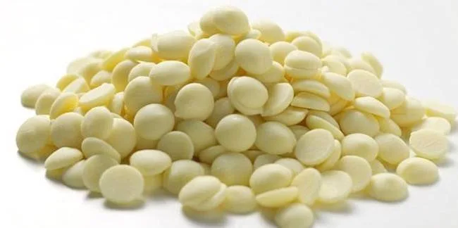 Pravá bílá čokoláda 29% 500 g – Carla