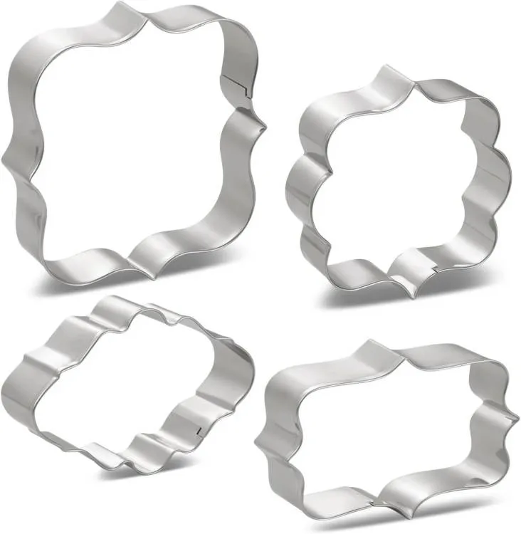 Sada vykrajovátek Cedulky 5–8 cm (4 ks)
