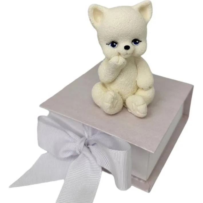 Čokoládová figurka kočička bílá sedící 8 cm – I Love Cakes