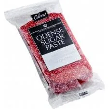 Potahovací hmota červená s vanilkovou příchutí 250 g – Odense