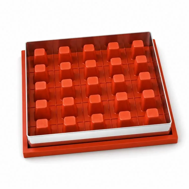 Dortová forma Zila čtvercová na 25 porcí, 20 × 20 cm – Zila