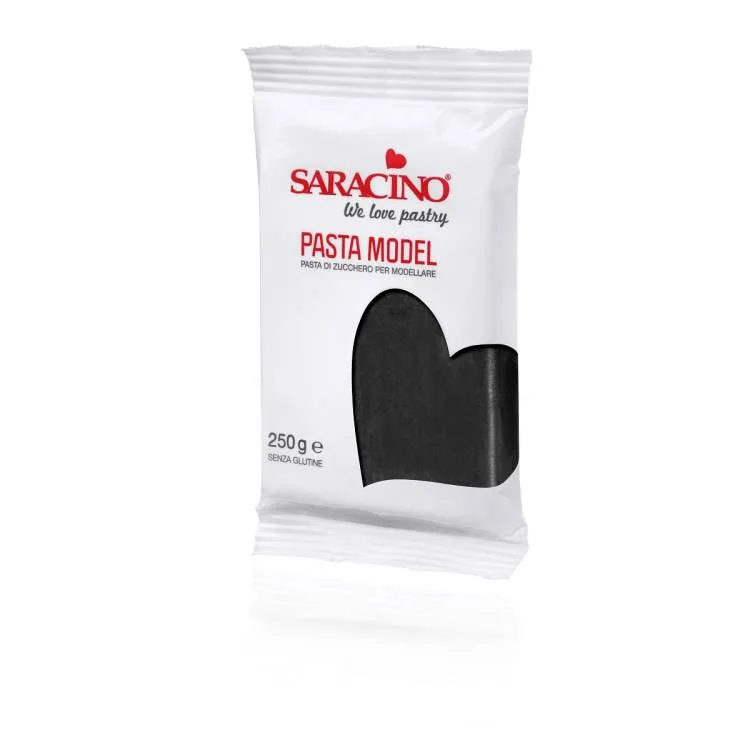 Modelovací fondán na dort černý 250 g – Saracino