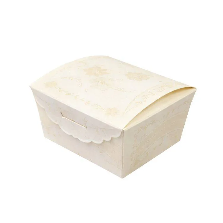 Svatební krabička na výslužku bílá s perleťovým vzorem Květiny 7,4 x 7,4 x 3,6 cm