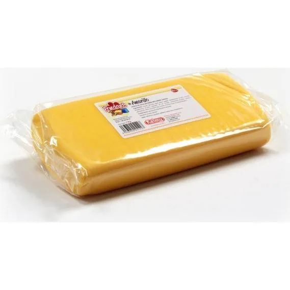 Potahovací hmota žlutá 1 kg – Kelmy