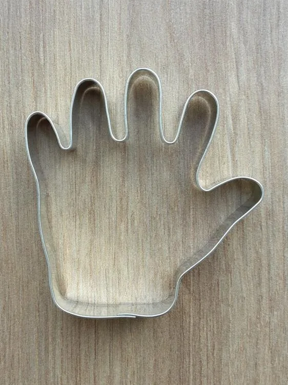 Vykrajovátko Dětská ručička Baby ruka 70 x 65 mm – Felcman