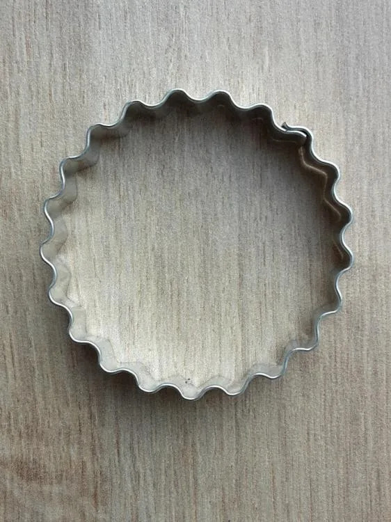 Vykrajovátko vroubkované kolečko velké 53 mm – Felcman