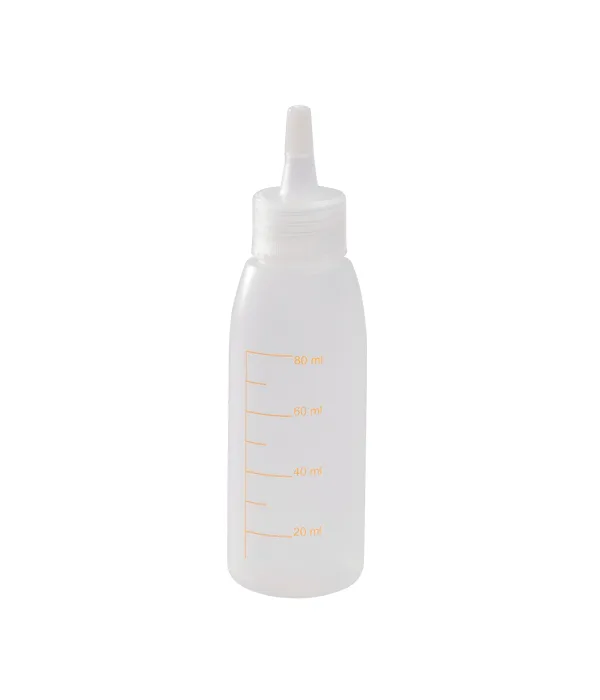 Dávkovač s hubicí a měrkou, plastový 100 ml