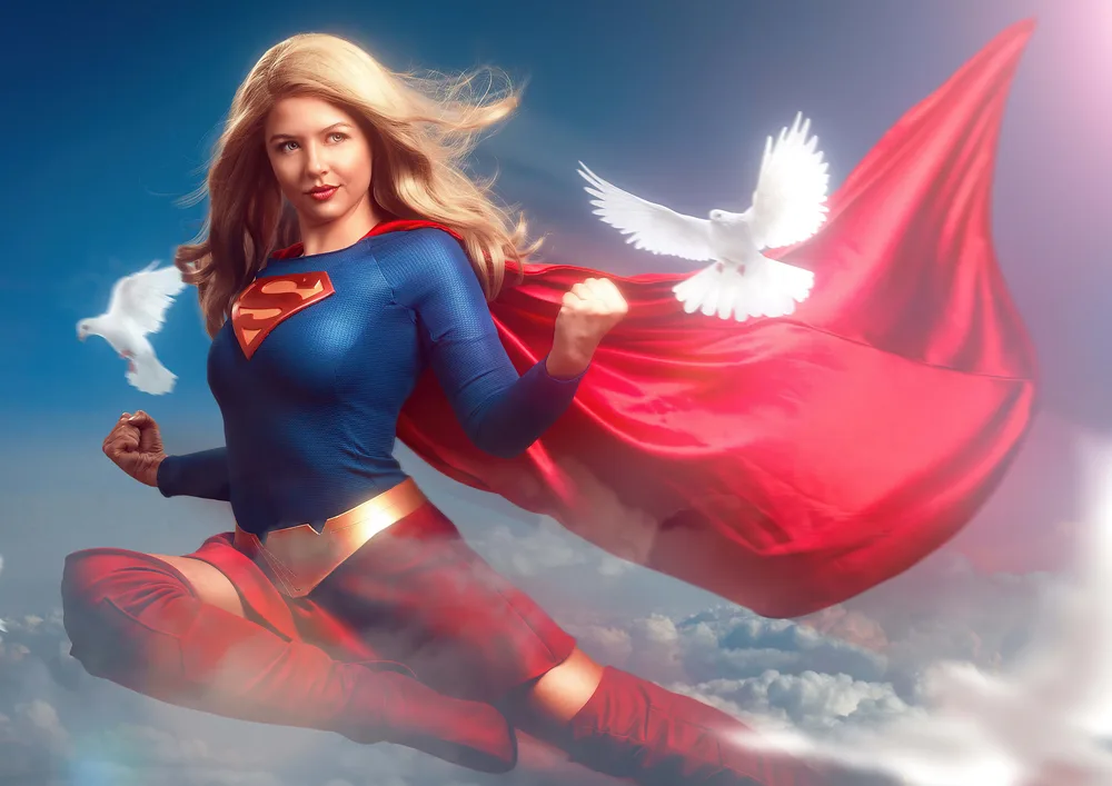 Supergirl – letící superhrdinka s holubicemi – jedlý papír na hranatý dort – jedlý obrázek na dort