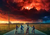 Stranger Things – kluci na kolech před bouří – jedlý papír na hranatý dort