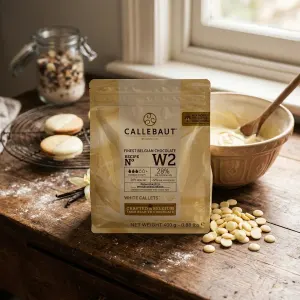 Bílá čokoláda W2 v pecičkách 400 g – Callebaut