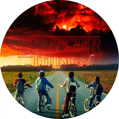 Stranger Things – kola a rudá obloha – jedlý obrázek na dort