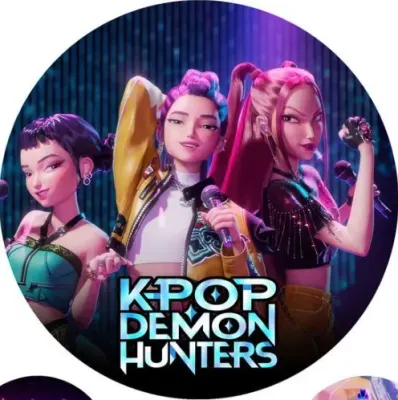 K Pop – Lovkyně Démonů – Hunterx – logo s trojicí zpěvaček – jedlý obrázek na dort