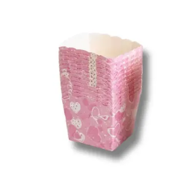 Košíčky na muffiny hranaté pevné Srdíčka růžová, 6 × 5 cm (12 ks)
