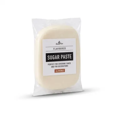 Bílý fondán na dort s marcipánovou příchutí 250 g – SweetArt