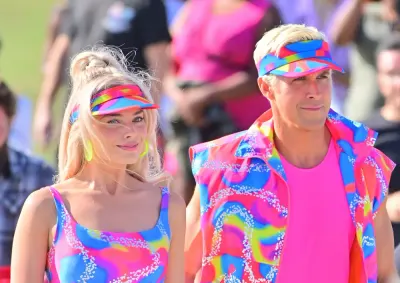 Barbie – filmová Barbie a Ken v neonovém oblečení – jedlý papír na hranatý dort