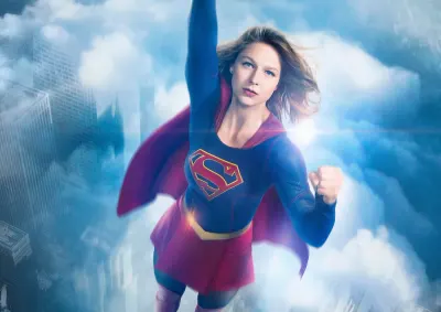 Supergirl – hrdinka v letu nad městem – jedlý papír na hranatý dort